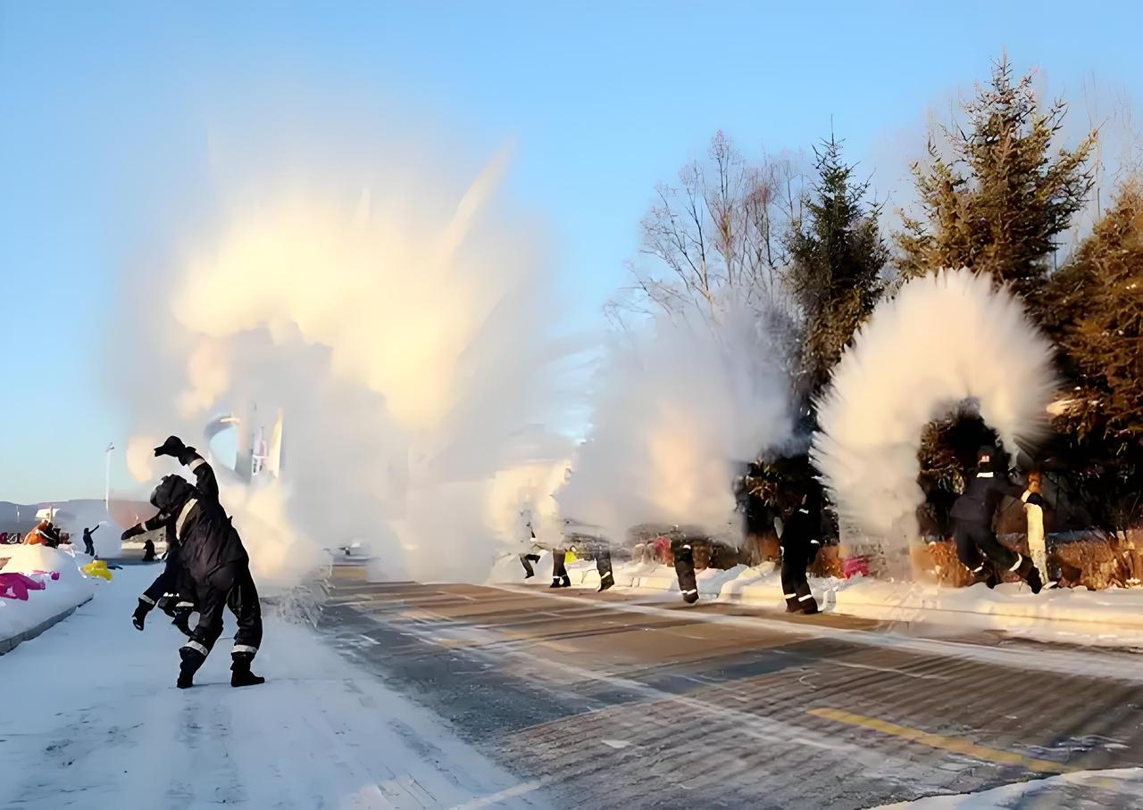 冻哭！中国最冷小镇跌破-39℃，豆腐秒变冻豆腐，泼水成冰美到窒息！南方还在穿