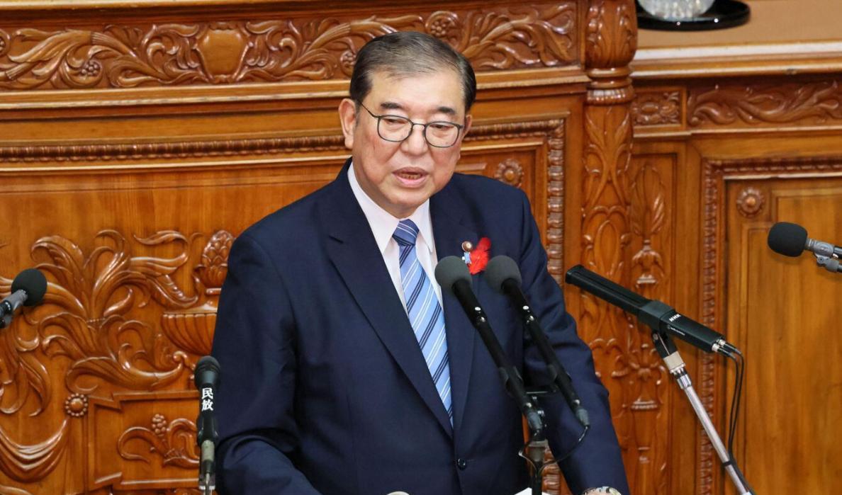 日本首相石破茂决定辞职，这其实反应出了日本这个国家的无奈，包括韩国方面也面临着同