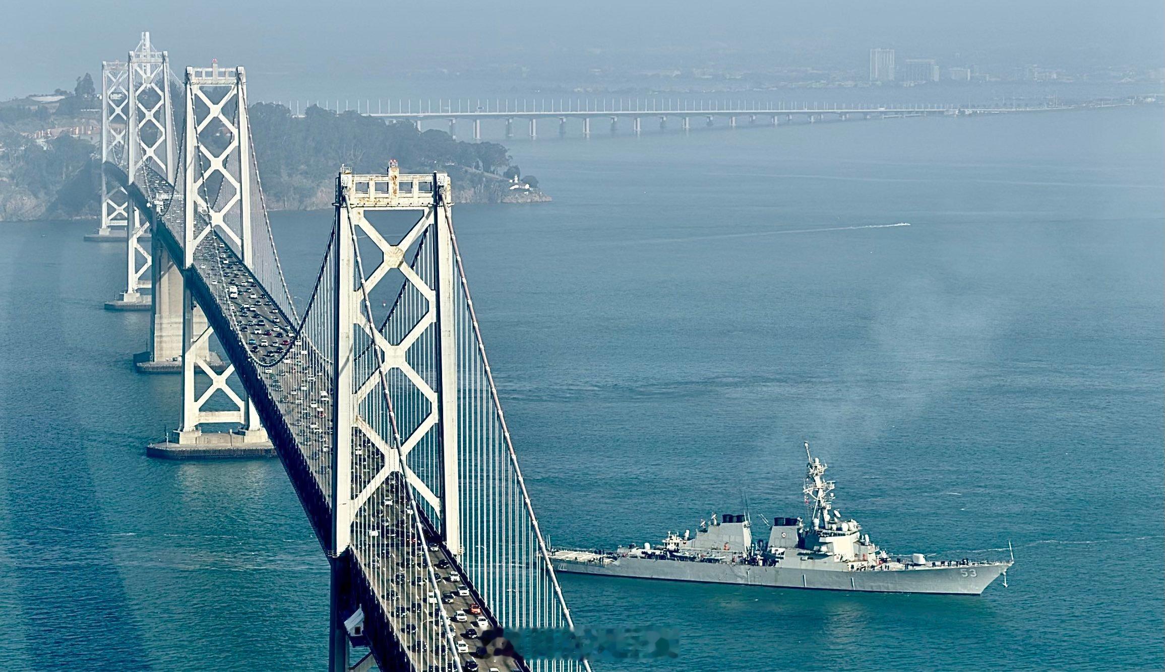 每天认识一件兵器烽火问鼎计划2025年12月7日，美国海军阿利·伯克