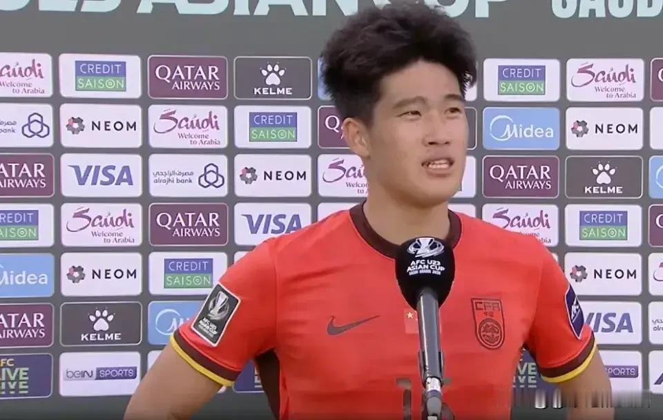 大半夜的，搞毛线，你们都没说到重点上，这下子小日本急眼了，看看中国队小伙子的身高