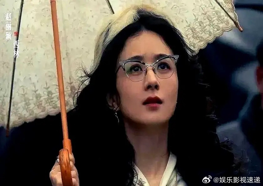 章子怡应该挺后悔的吧？不是因为和杨幂合作，也不是因为拍了《酱园弄》，而是怎么也没