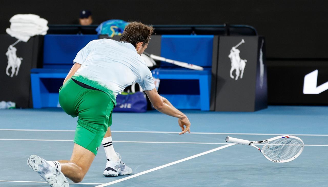 个人评选今年大满贯TOP10之五今年澳网男单第二轮，“贵为”男单卫冕亚军的梅德