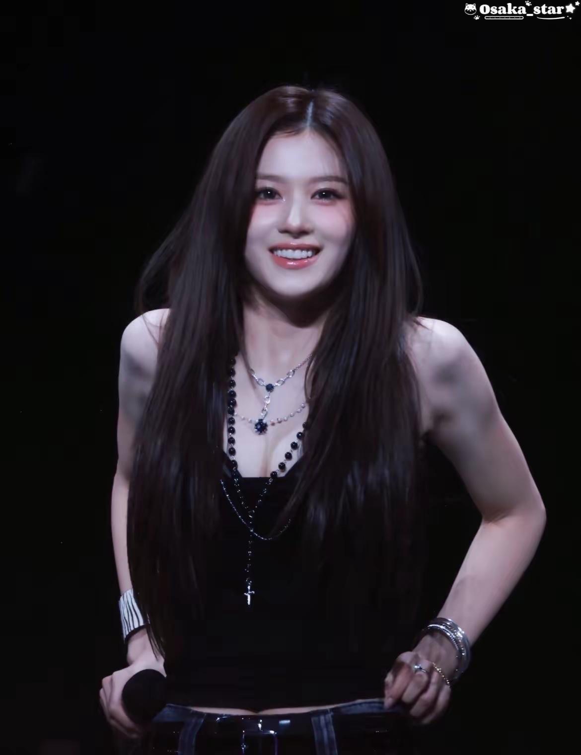 📷Sana惊为天人的美貌