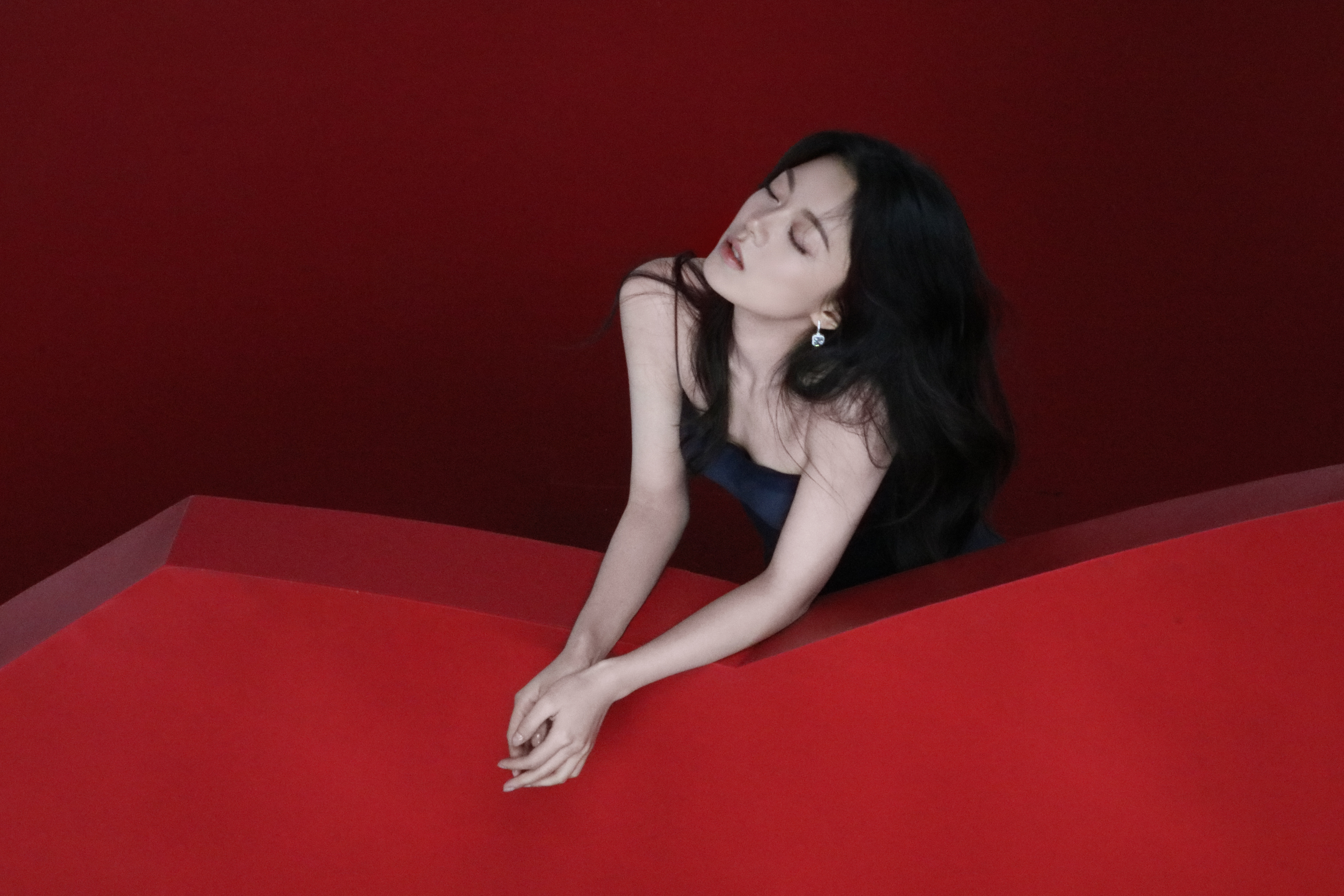 tg赵今麦去年今日的vivo开屏美貌🤩​​​
