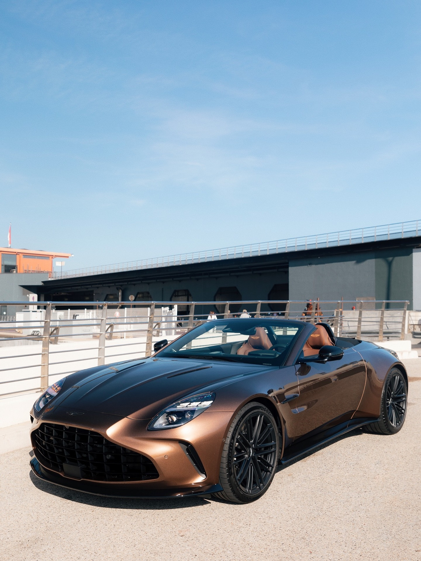 AstonMartinVantageRoadster阿斯顿马丁aston