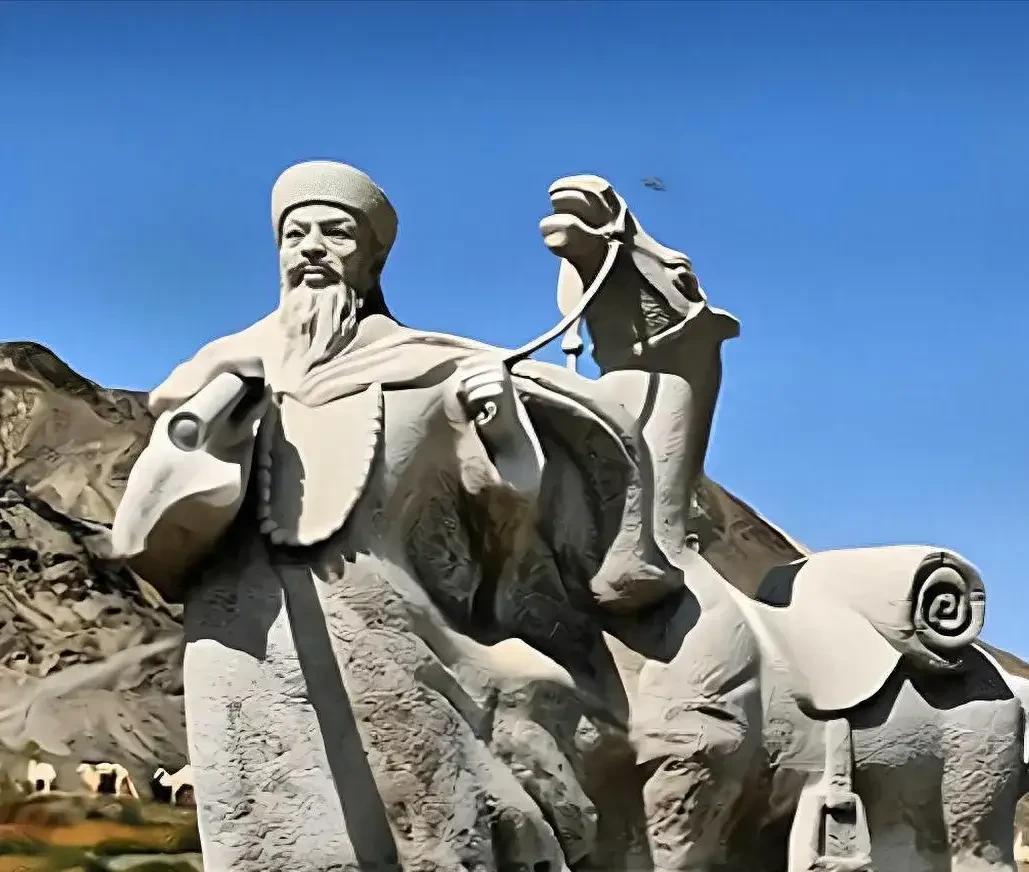 左宗棠57岁抬棺西征，中途歇息一家五口请他吃饼，他收下饼走出7步果断下令：这一家