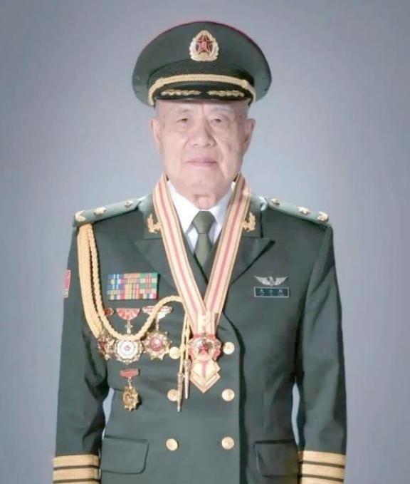 国外军事专家推算，美俄一旦开战，全球可能死亡50亿人。但如果战争发生在中美之间，