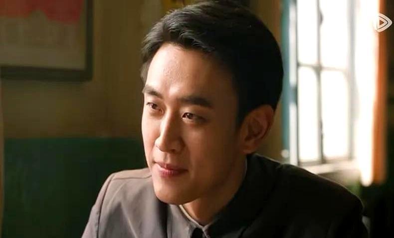 6集加起来不到10分钟的戏，热度直接把主角30集的戏给掀了。央八那个《纯真