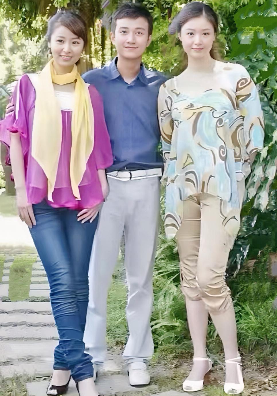 最右边是蒋欣吗