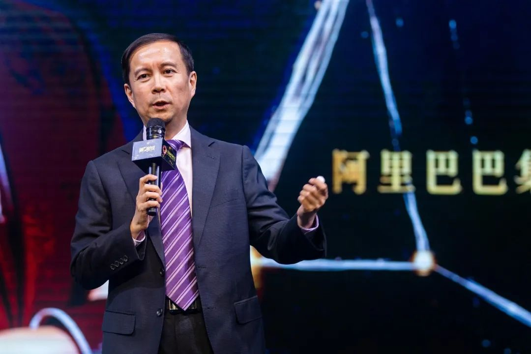 花5000万买豪宅, 曾被马云看重的男人身家68亿