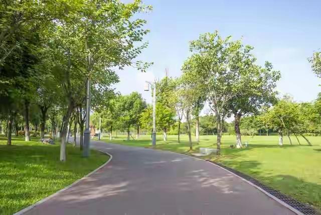 两性关系：男人过六十，永远不要在妻子面前，做这4件事关于两性关系，尤其是涉及到