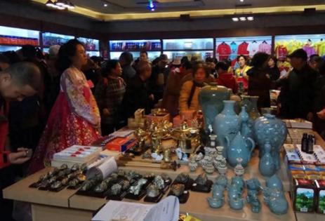 朝鲜约98%出口商品卖给中国，可为什么市场上很难见到？原因其实很简单，他们出口的