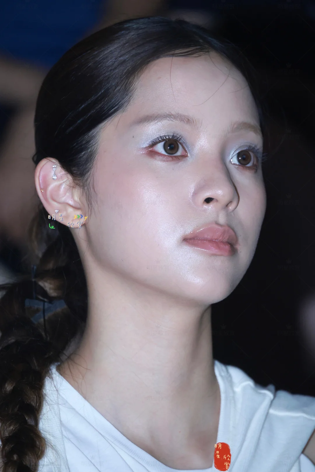 高清镜头下的娜娜，原生脸美的毫无瑕疵