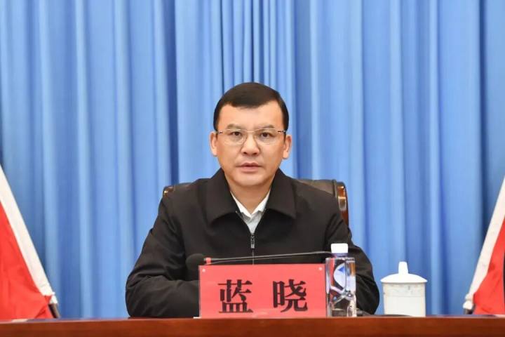 广西任命两位自治区副主席