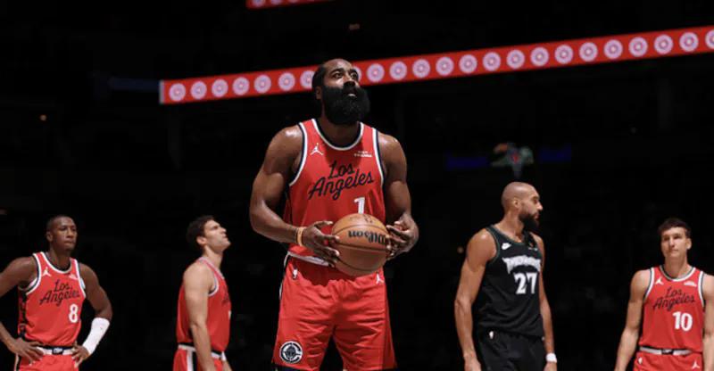 所有人都在盯着快船这块大肥肉呢？如今，快船成绩出不来，也的确，出不来。一点办