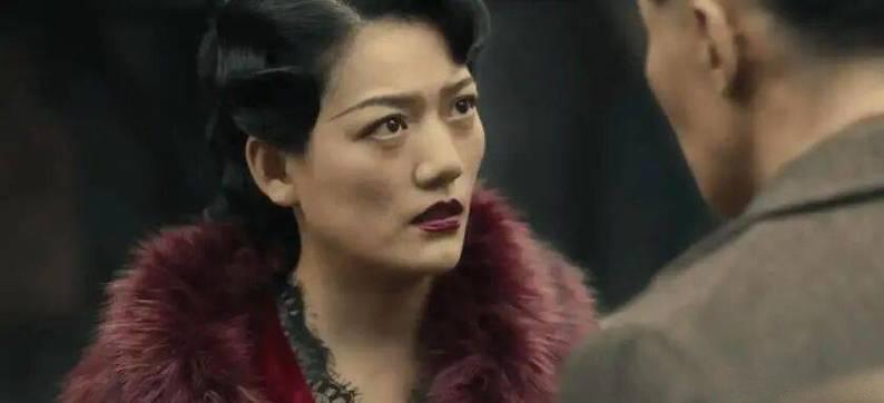 真是无耻至极。《八千里路云和月》里，张云旗夫妻偷了老太爷的箱子，发现里面只是