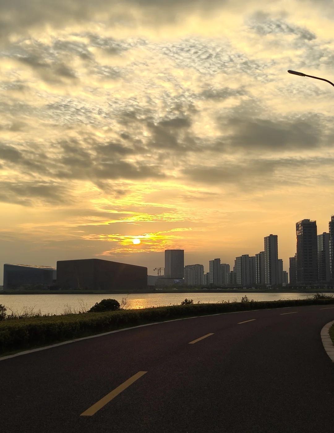 苏锡常太湖新城哪个建的最好？哪个太湖新城建的好