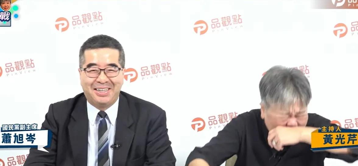 台政客萧旭岑对大陆持“敌对态度”7月3日，台岛地区政治人物萧旭岑在节目中谈到
