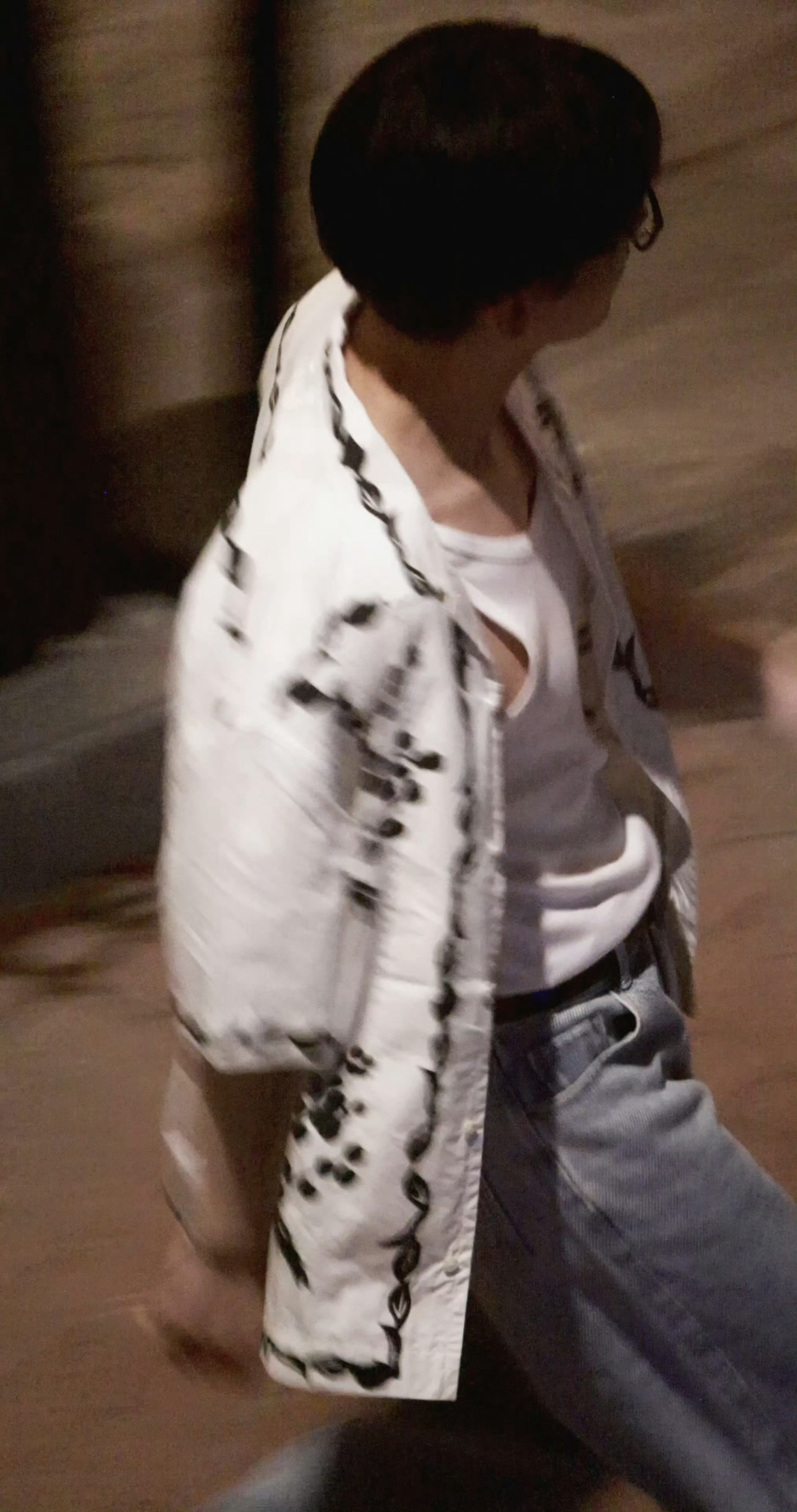 晚安啦，成毅宝贝，钻进去好好睡觉觉～～～