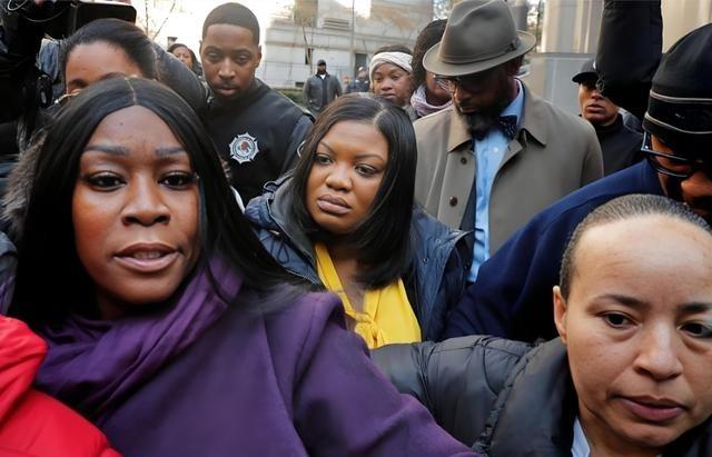 一个国家能蠢到什么程度？看看法国就明白了。现在法国黑人接近800万，占总