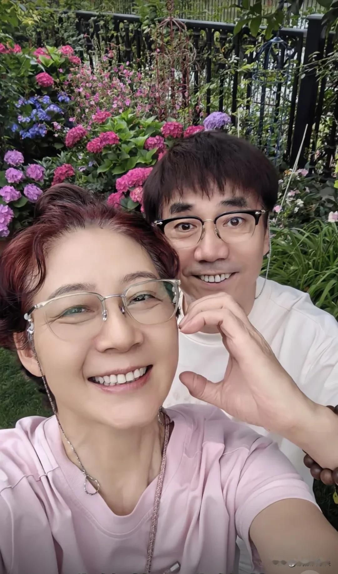 贫穷限制了我的想象，范明家这房子也太豪了吧！演员范明和老婆厉玲晒位于北京的独栋