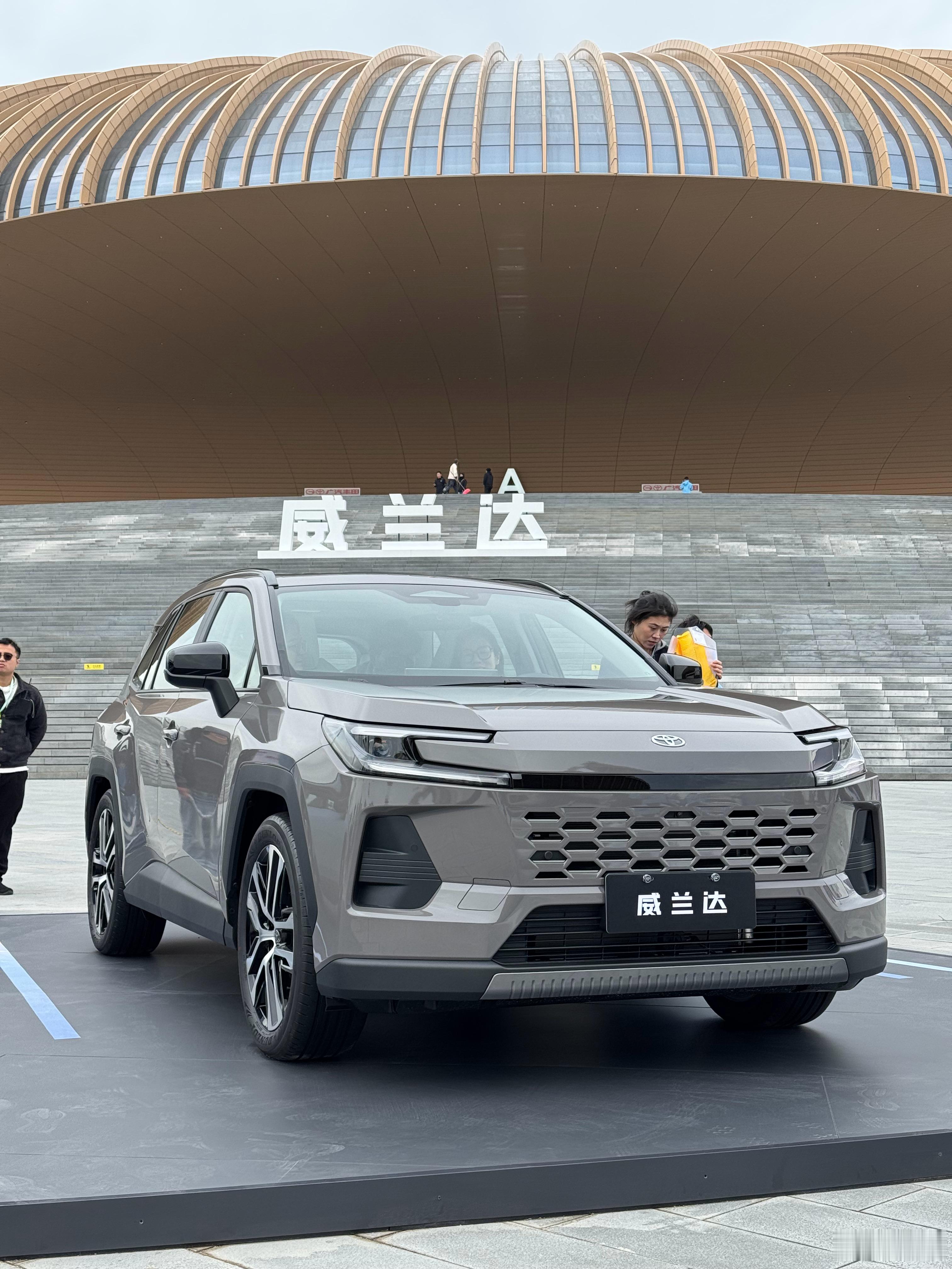 全新威兰达定价出炉！15.98万起步这代车型会有2.0NA、2.0HEV和2.5