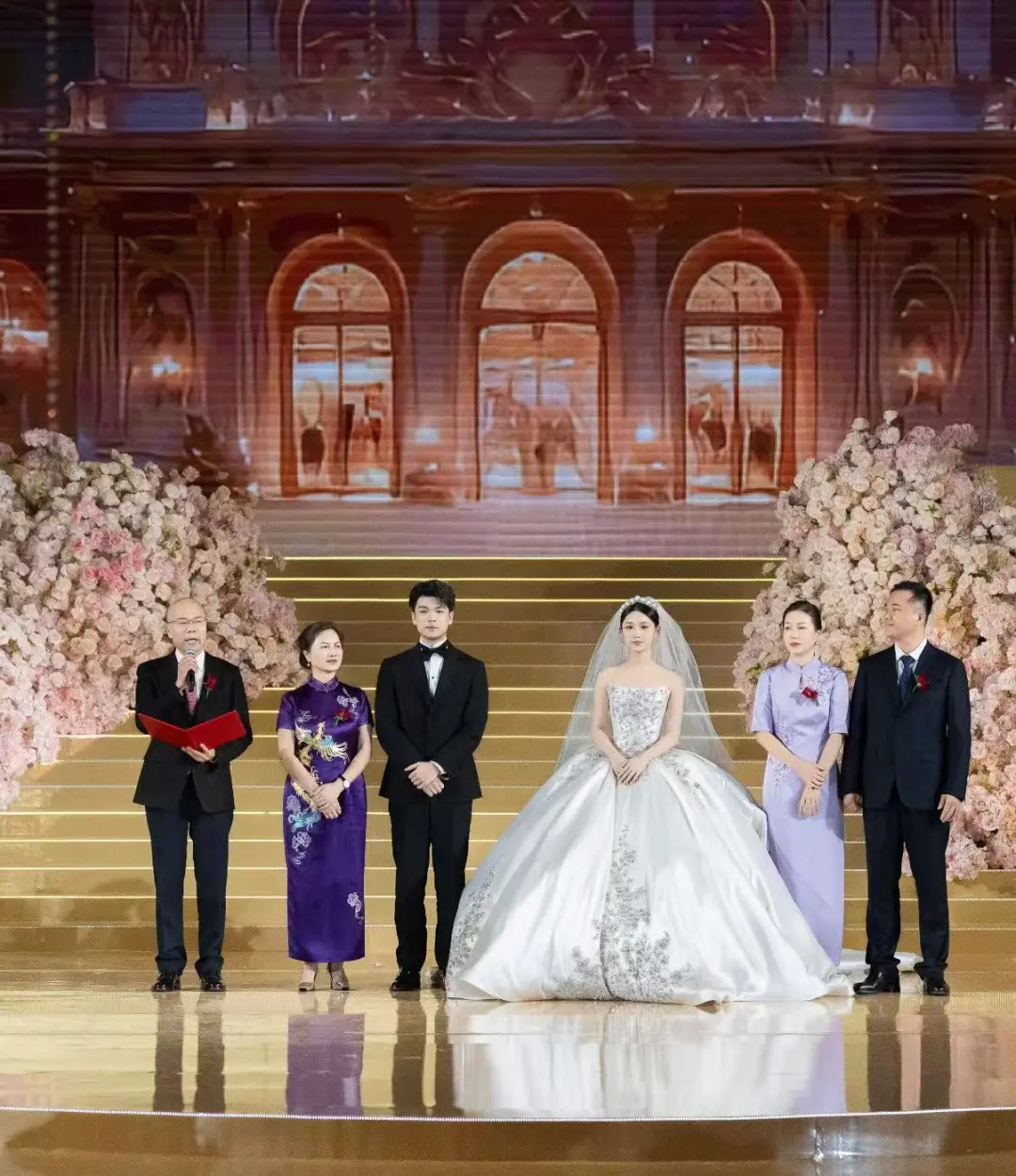 600亿华友钴业公子大婚, 背后“钴王”老爸正交棒姐弟二人