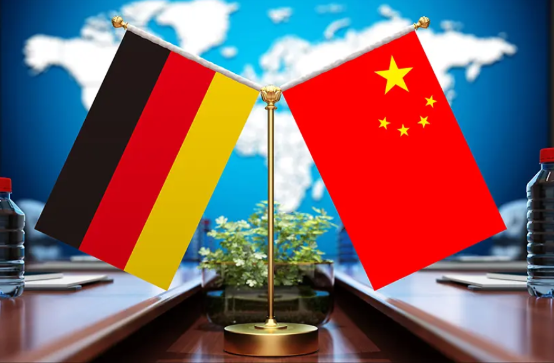 德国新政府已明确对华立场，要一硬到底，毫无转圜余地。德国外长人选基本确定，将