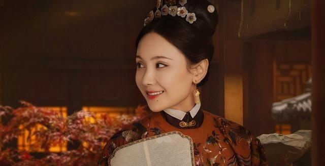1425年，朱高炽临终前对张皇后说：“我要5个后妃陪葬。”张皇后点头表示明白，转