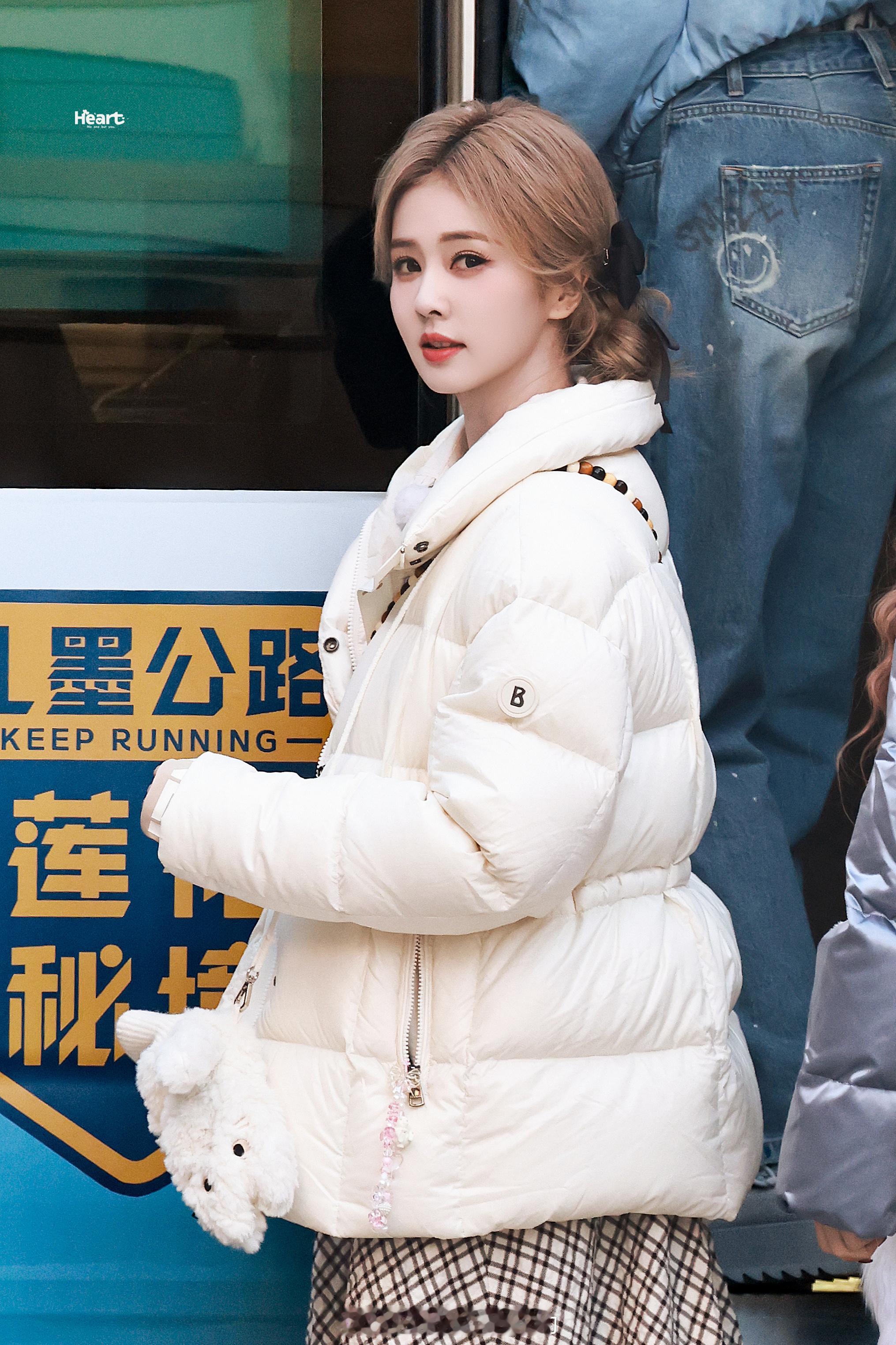 白鹿今日跑男饭拍路透，可爱​​​