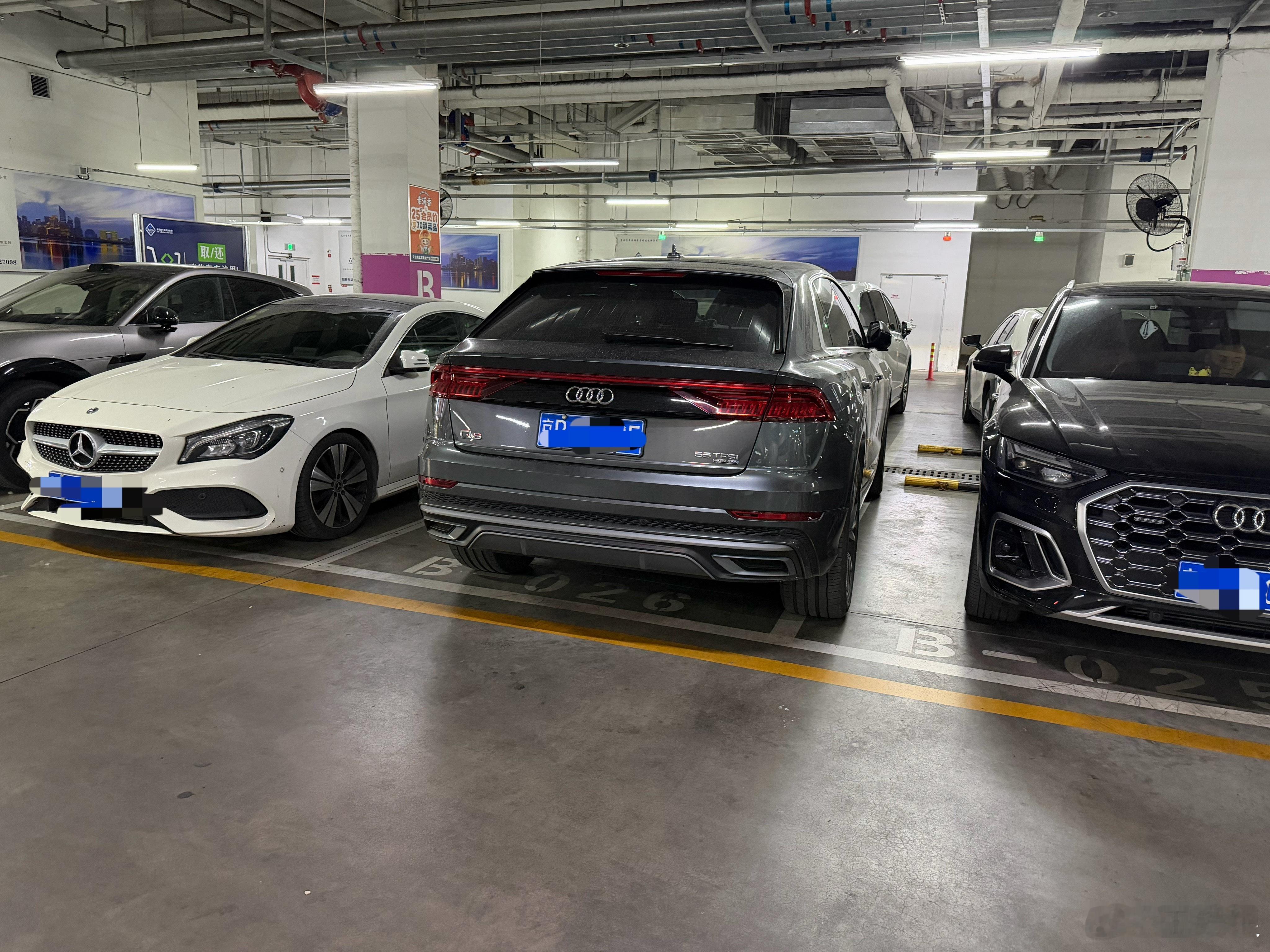 你们平时不开车出门吗？看看人家图2图3的GL8和X5怎么停的，X5也是2米宽，一