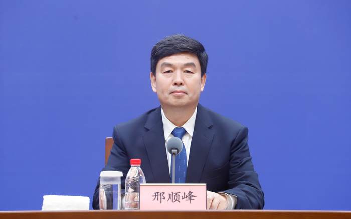 山东兑现“教师待遇不低于公务员”, 3万套周转宿舍助力乡村教师安居乐业