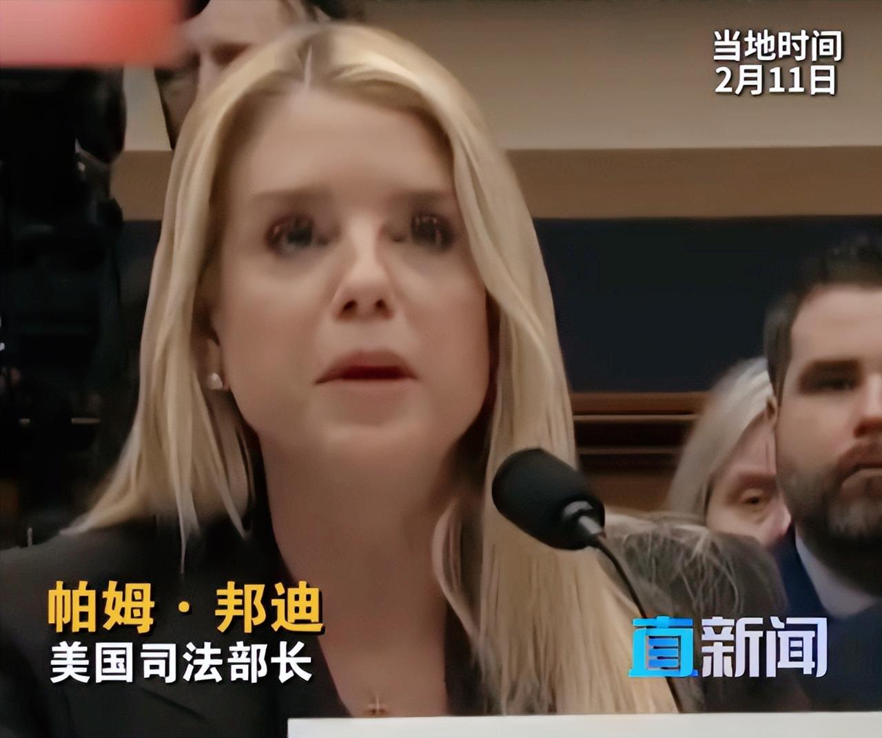美国听证会现场神操作！美国司法部长一波操作直接让舆论好似炸了锅。 这场听证会