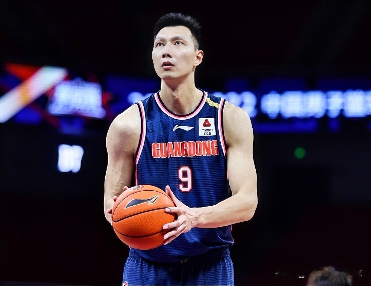 CBA史上国内球员总得分前十，你觉得下一个超过易建联的国内万分球员会是谁？1