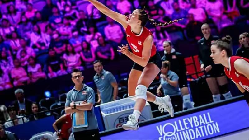 中国女排缺席李盈莹和吴梦洁两大主力后，香港站首战失利2：3不敌加拿大女排，无关乎