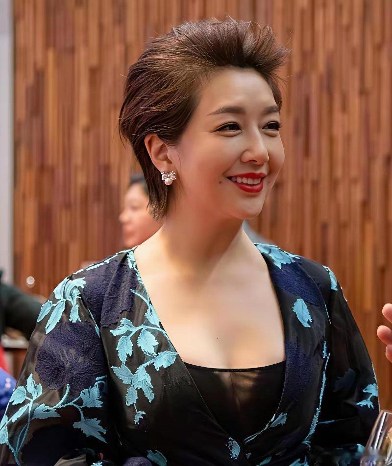 整个娱乐圈，最神秘的明星应该是江珊了，本来是中国人，嘴上总是说:我太喜欢美国的生