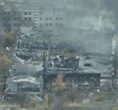 俄乌战场这波厮杀直接封神，顿涅茨克州的波克罗夫斯克本来没多少人知道的小地方，现在