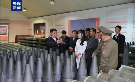 6月13日朝鲜新闻公布了，朝鲜的兵工厂。在以色列空袭伊朗的同一天，朝鲜宣布了金