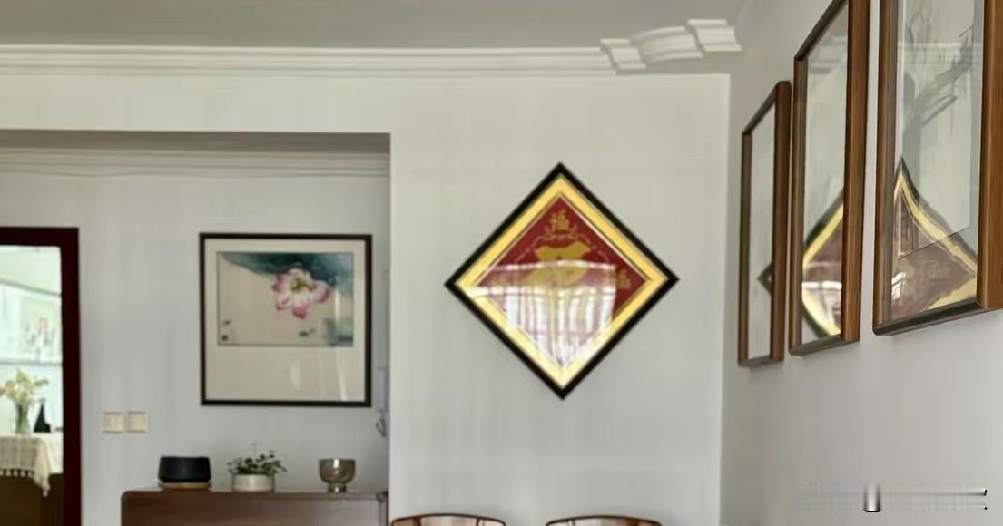 现在卖房真是有点傻呀！都说2026楼市要复苏了，房价要涨了，在房产中介挂牌的也