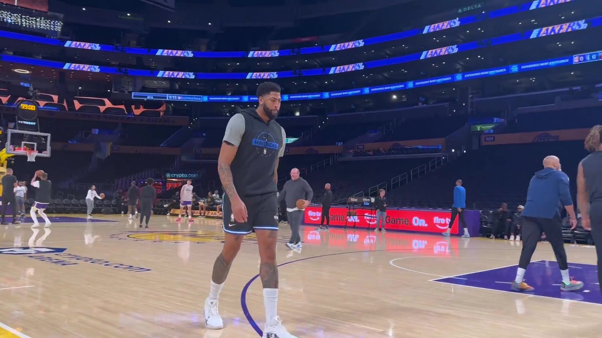 浓眉赛前三分训练:底角4投仅1中,状态引关注