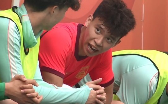 据体坛周报记者马德兴报道，U23国足0-0战平阿联酋赛后，U23国足主帅安东尼奥确认，王钰栋累计黄牌