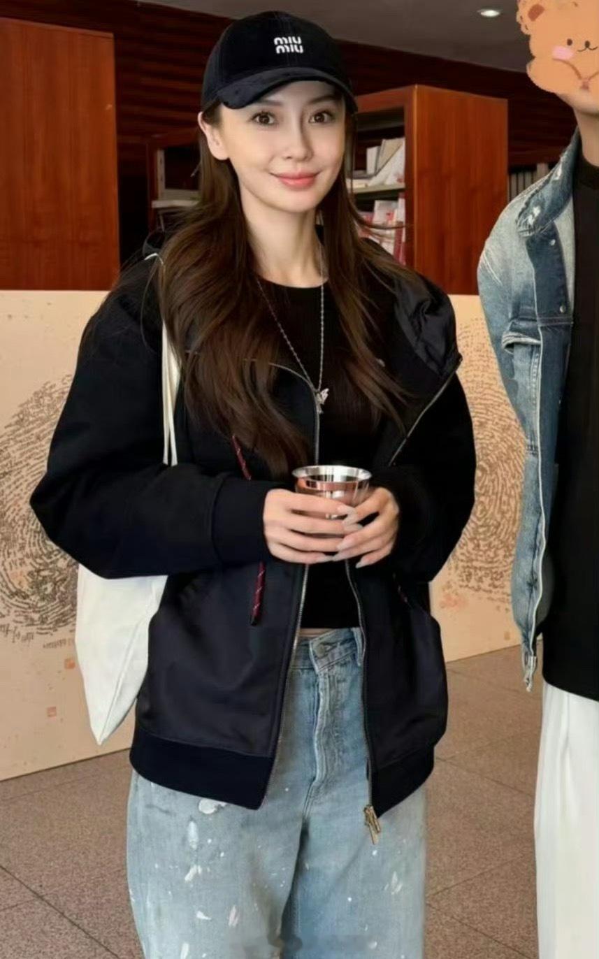 Angelababy杨颖、白鹿路人合影生图，好素净的漂亮！