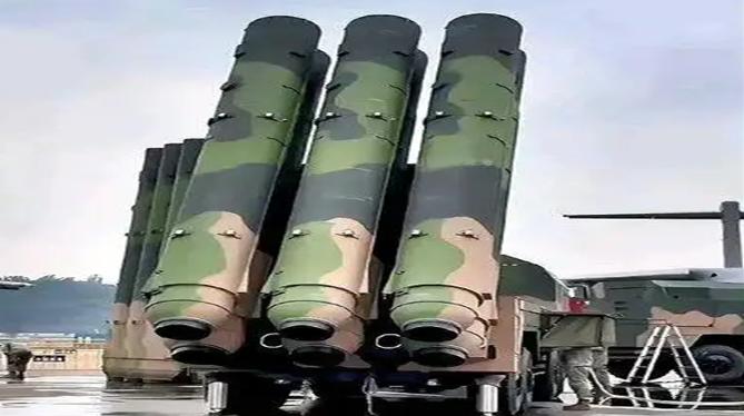 中国亮出“天伞”王牌！红旗-29一剑封喉15年，洲际导弹杀手让对手不敢轻举妄动