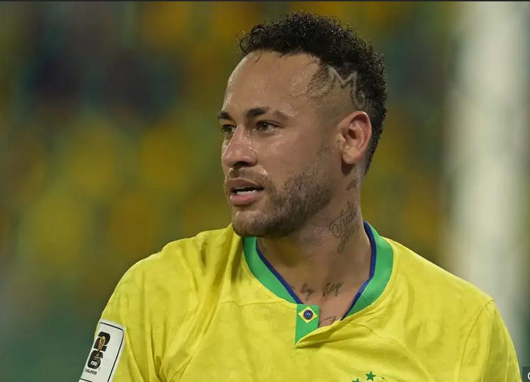 "我不能再忍了！"内马尔落选巴西队后首度发声，桑托斯球星向安切洛蒂传递明确信息