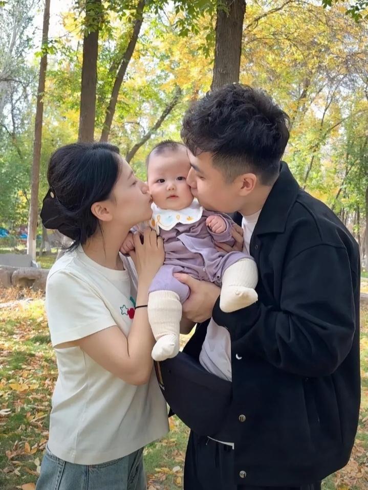 我表妹的女儿，大学时的校花，男朋友苦追三年，终于修得正果。却在婚后三年，从校花变