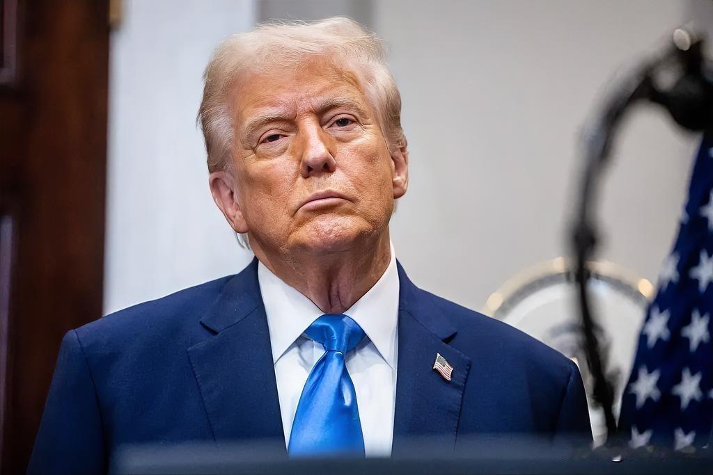 特朗普反应过来了？直言：不允许德国和日本加强军事！看来，“养虎为患”的道理还是懂