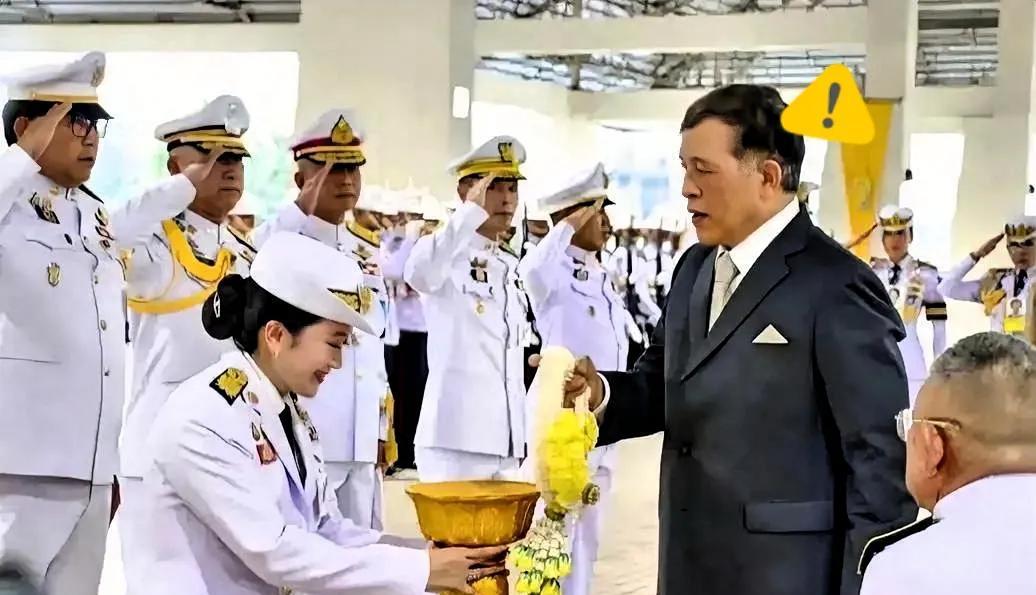 泰王也罩不住了佩通坦被揪小辫子背后谁在死咬？虽然拉玛十世国王一直力挺她，前几