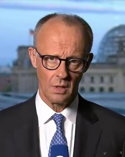 出头鸟来了！德国总理明确宣布：1月29日，德国总理默茨在联邦议院发表重磅声明，