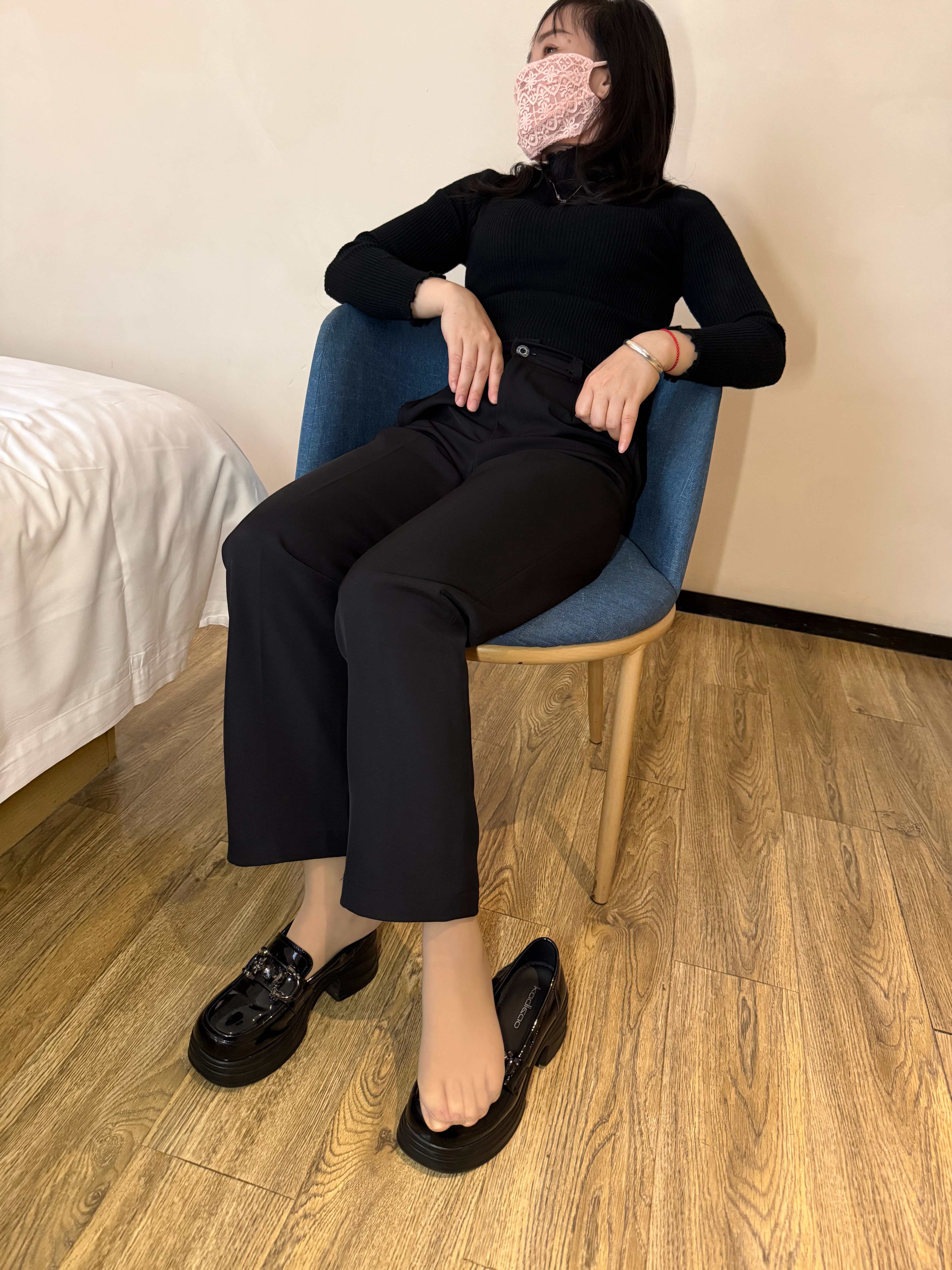 柜姐裤里丝