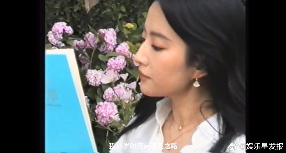 刘亦菲讲述蜕变与新生刘亦菲用最新短片向我们展示了蜕变的真谛。从迎合外界到聆听内